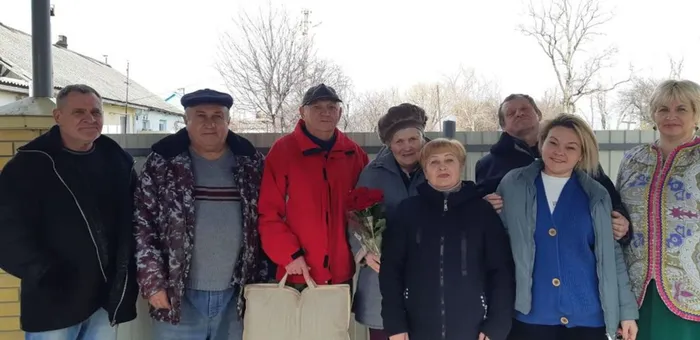 23.02.2022 23 Адресное поздравление ветерана боевых действий, подполковника МЧС в отставке Маврина Анатолия Дмитриевича клуб пос.Сув.-Черк.. .jpg